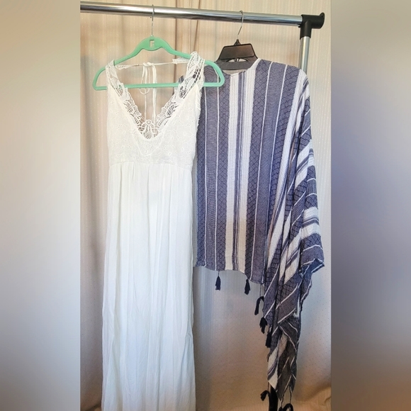 Dresses & Skirts - New Linen & Lace Maxi Summer Dress